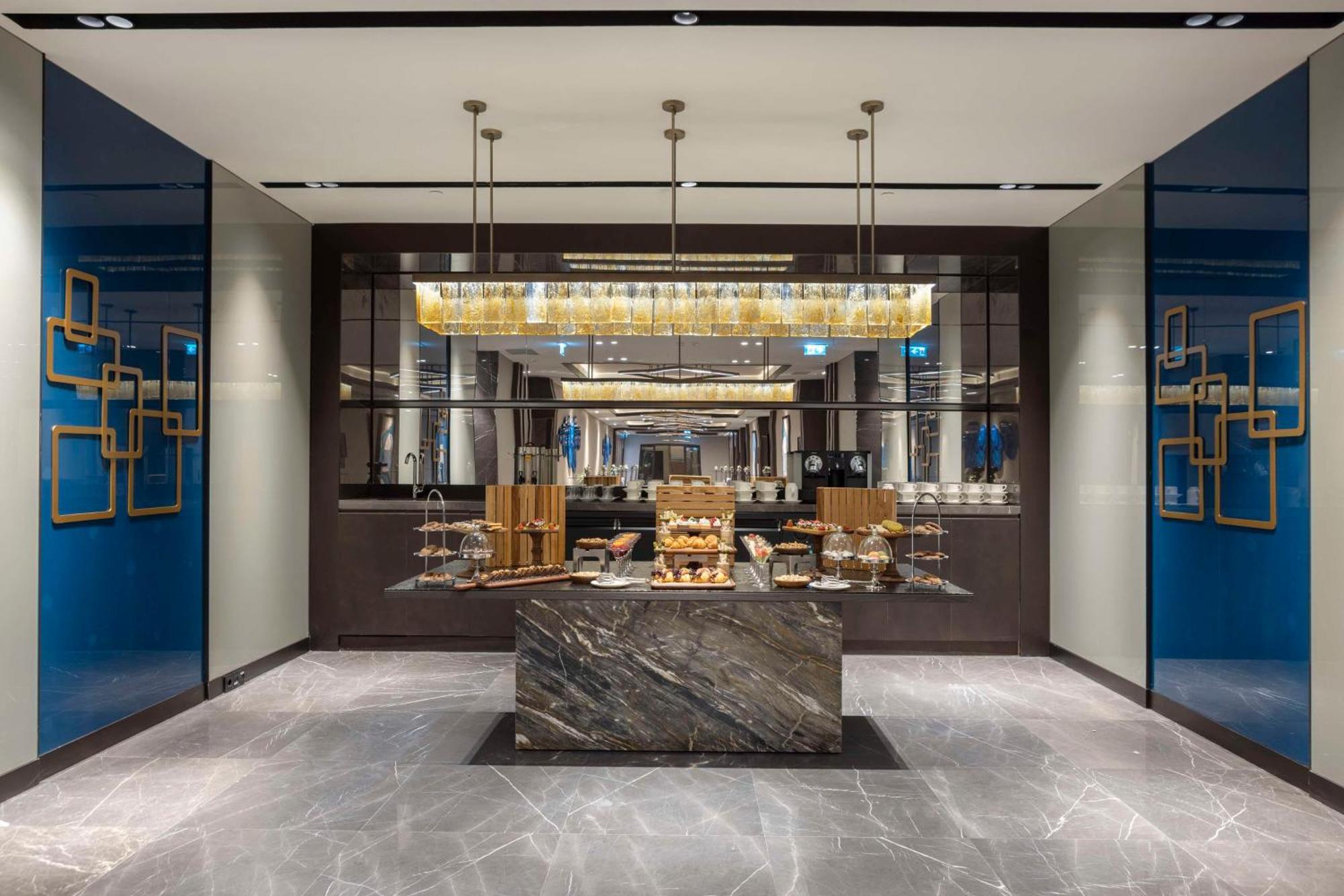 Doubletree By Hilton Sanliurfa Hotel Exterior photo