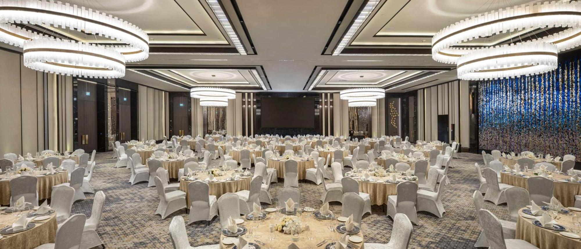 Doubletree By Hilton Sanliurfa Hotel Exterior photo